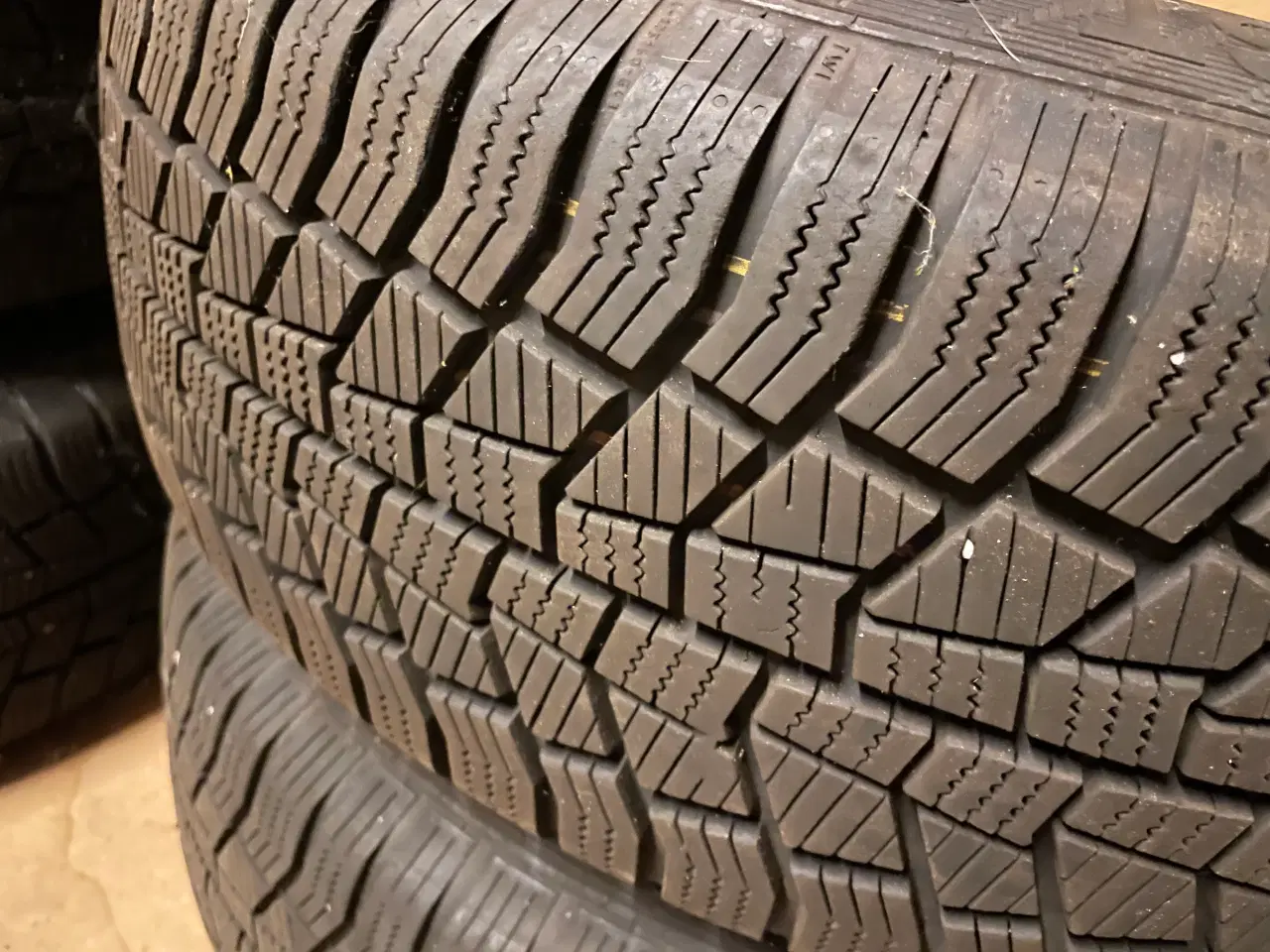 Billede 3 - Vinterdæk på super flotte OZ fælge 