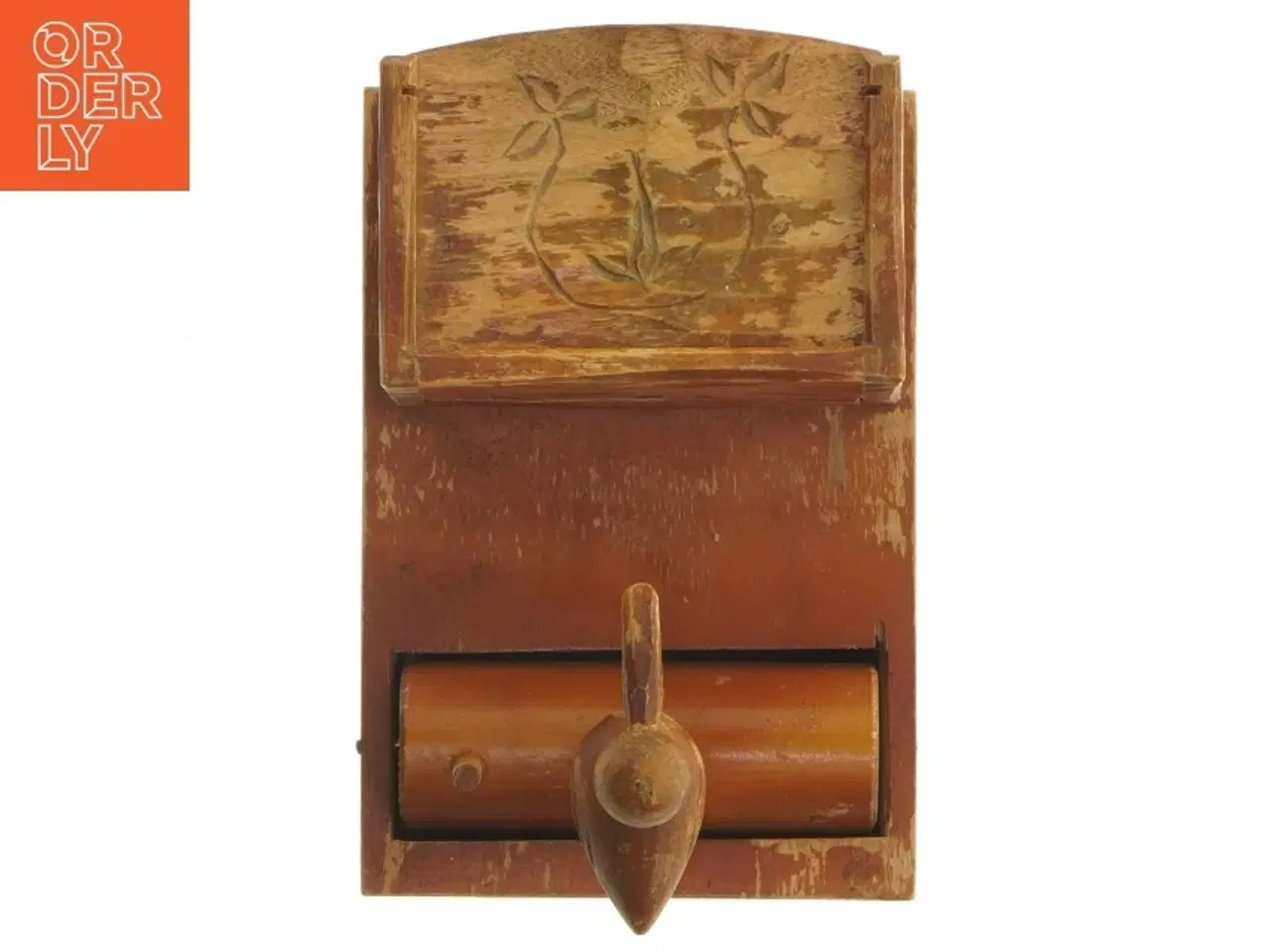 Billede 7 - Træfigur i form af en fugl der kan tage cigarettermed holder (str. 15x10 cm)