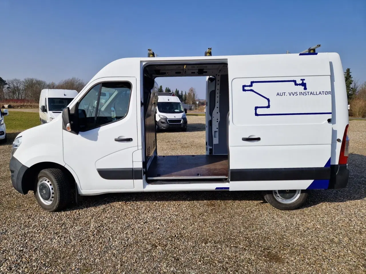 Billede 2 - Nissan NV400 2,3 dCi 150 L2H2 Kassevogn