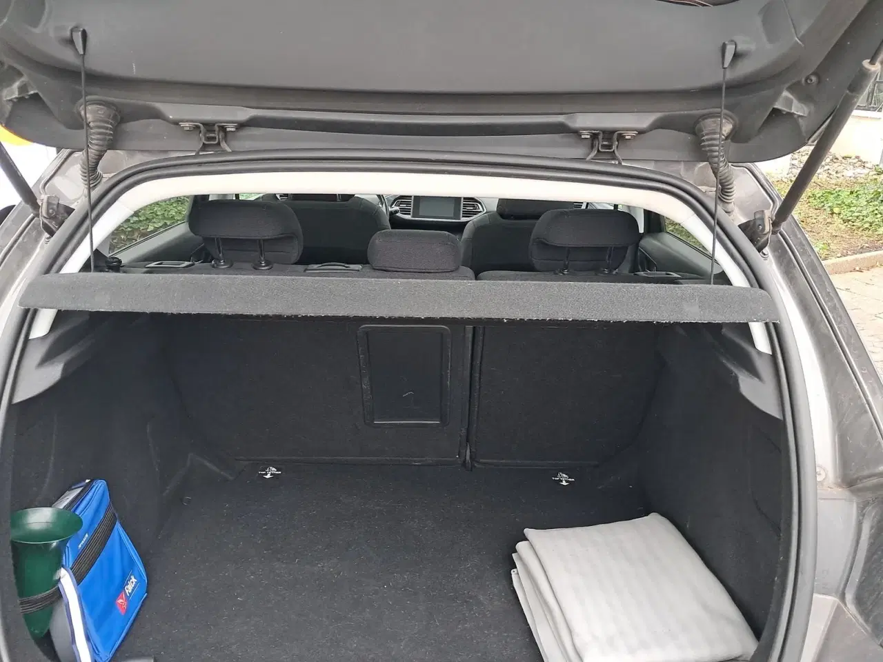Billede 14 - Peugeot 308 1,6 BlueHDi 120 Selection Sky