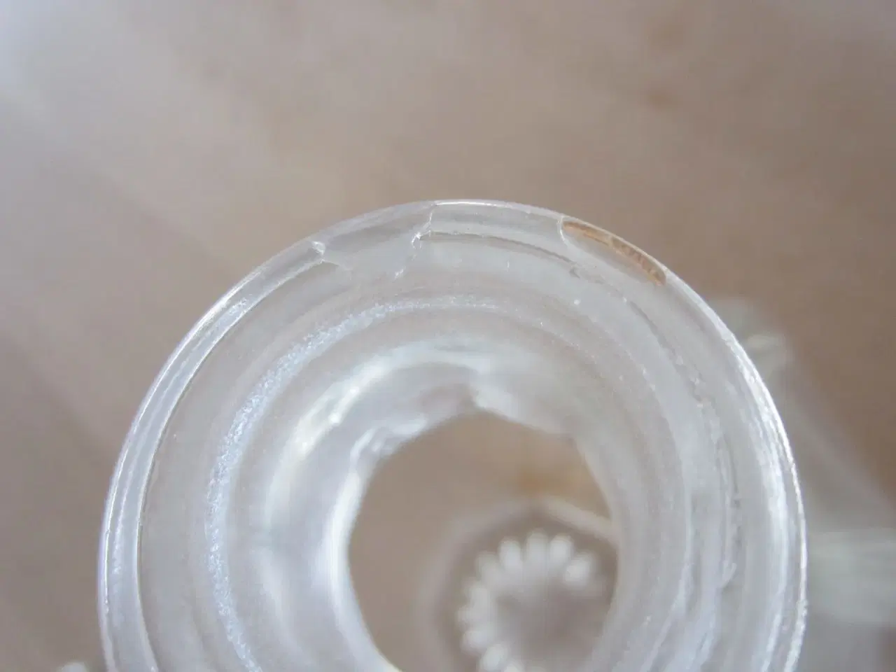 Billede 3 - Flot gammel krukke i glas til pynt
