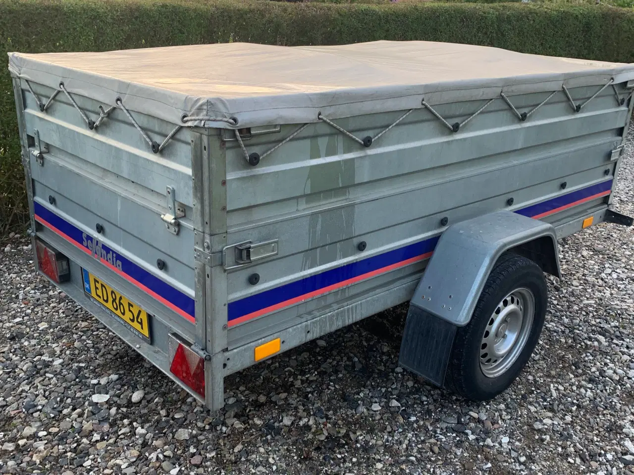 Billede 2 - Trailer/Proff model.750 kg med bremser med Tip