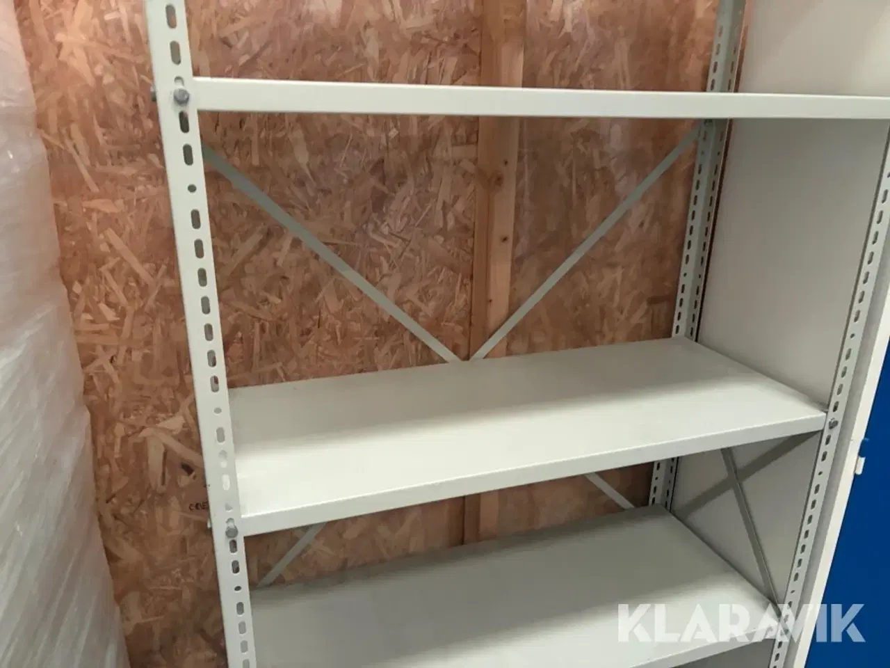 Billede 5 - Værkstedsreoler 3 styk samt 2 styk skabe