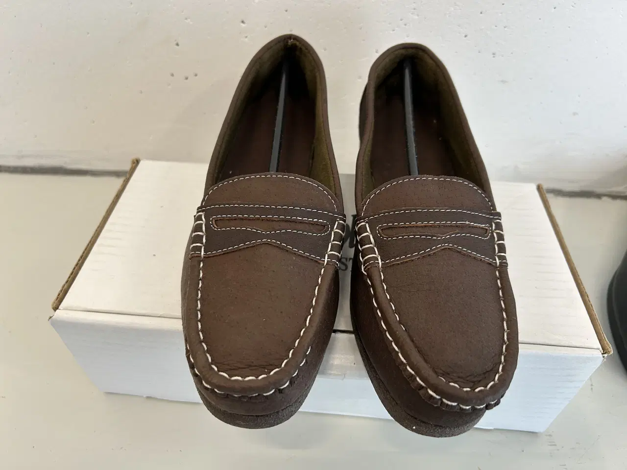 Billede 2 - Kræmmertilbud - damemokkasiner. GIV ET BUD 