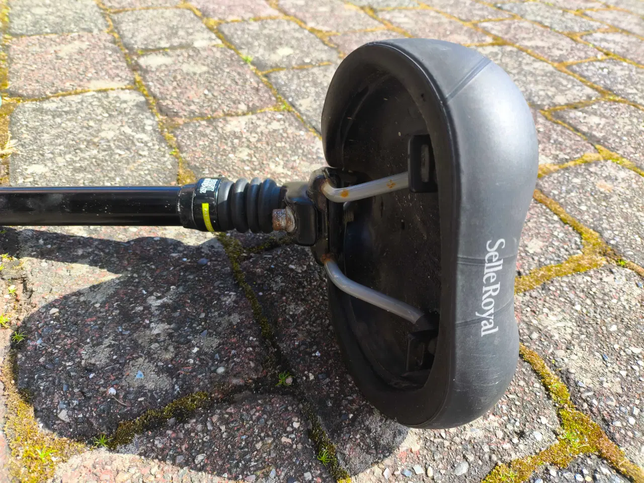 Billede 3 - Alpine Gel sadel med en affjedret sadelpind