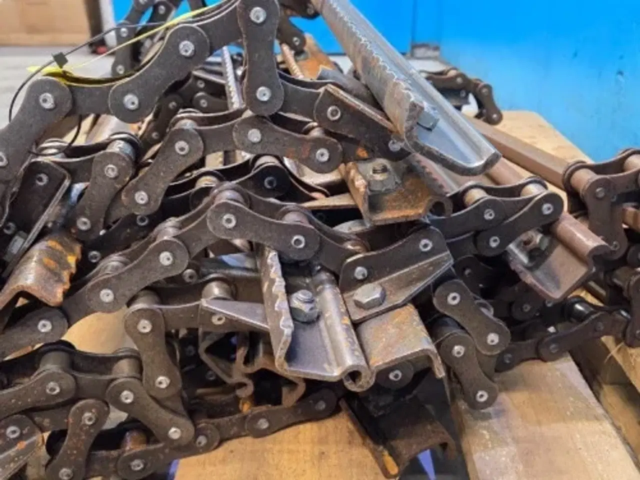 Billede 10 - Case 8010 Kæde 87283359