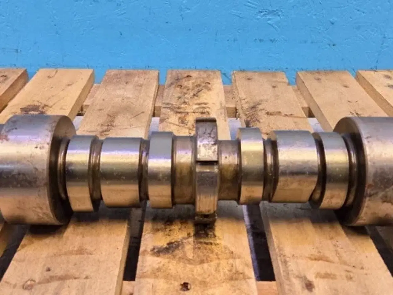 Billede 10 - John Deere  6125AT    Krumtapaksel   RE70146