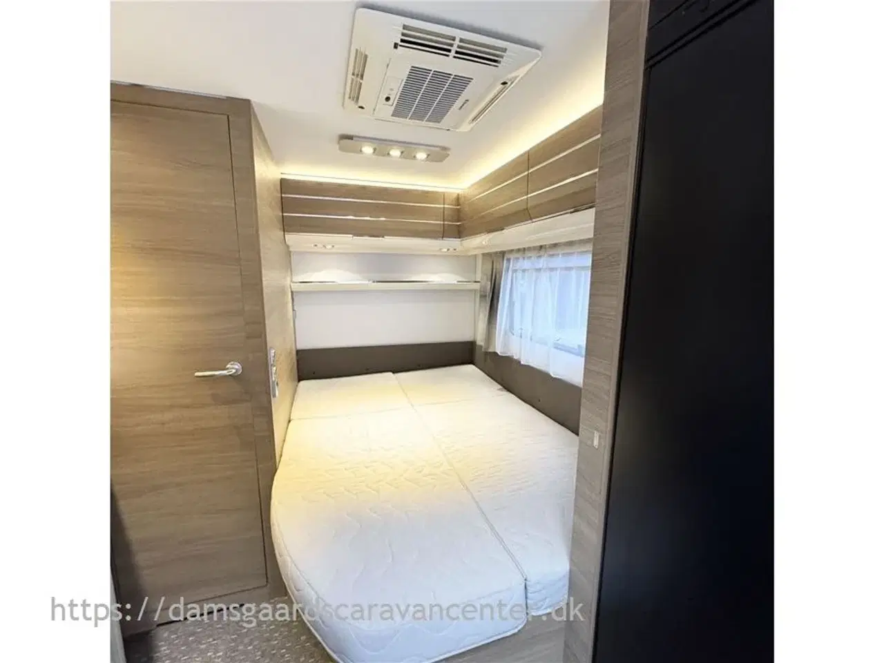 Billede 14 - 2017 - Adria Adora 522 UP Franskseng-Gulvtemp.-Mover-Aircon-Telt