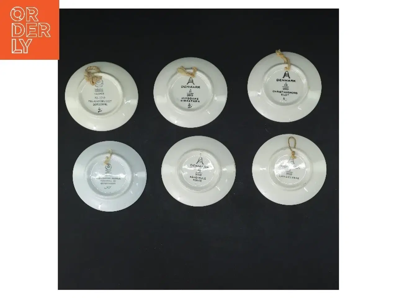 Billede 3 - Sæt af seks danske årsplatter fra Denmark (str. 6 stk Ø 8,5 cm)