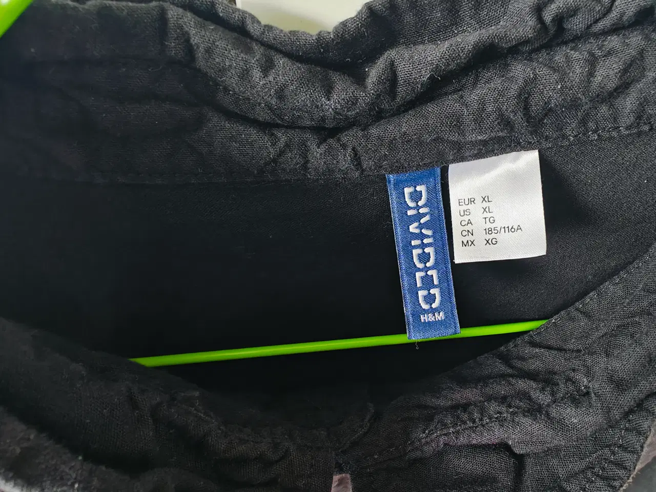 Billede 3 - Sort skjorte fra H&M Divided str. XL ny.