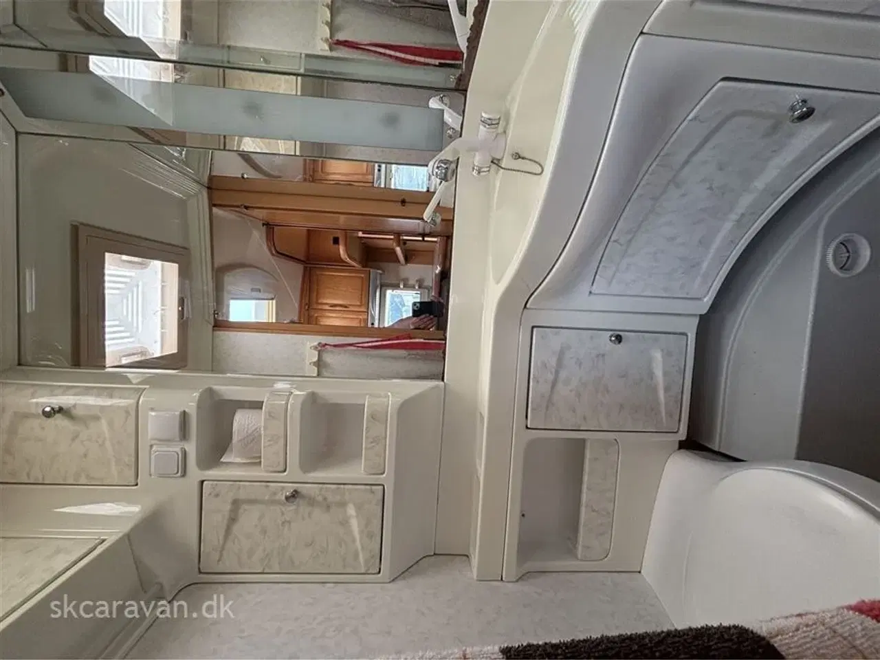 Billede 6 - 2004 - Hobby Prestige 650 KFU   lækker famile vogn med 3 køjer