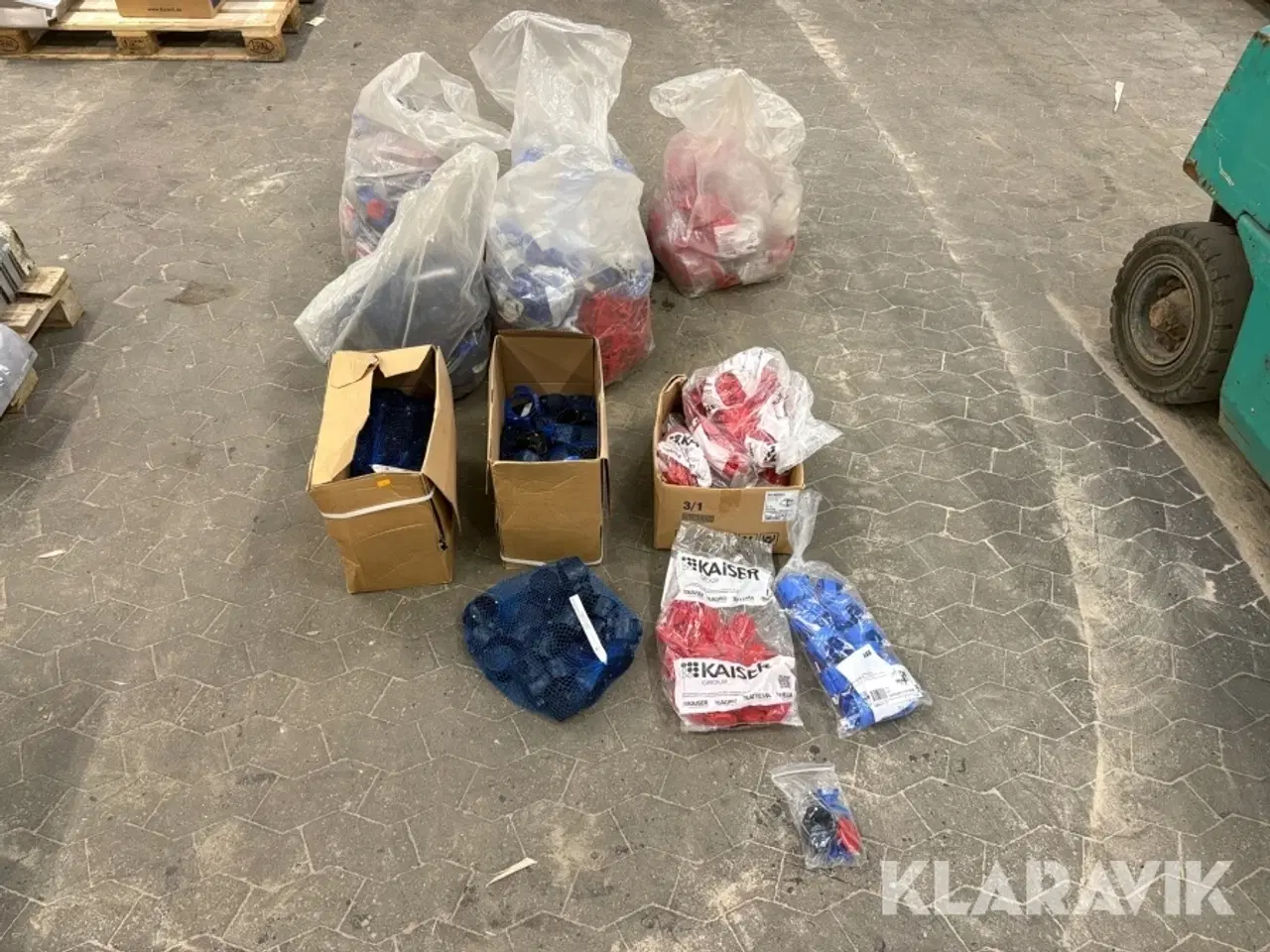 Billede 2 - Dåser & propper & tilbehør Kaiser & ABB