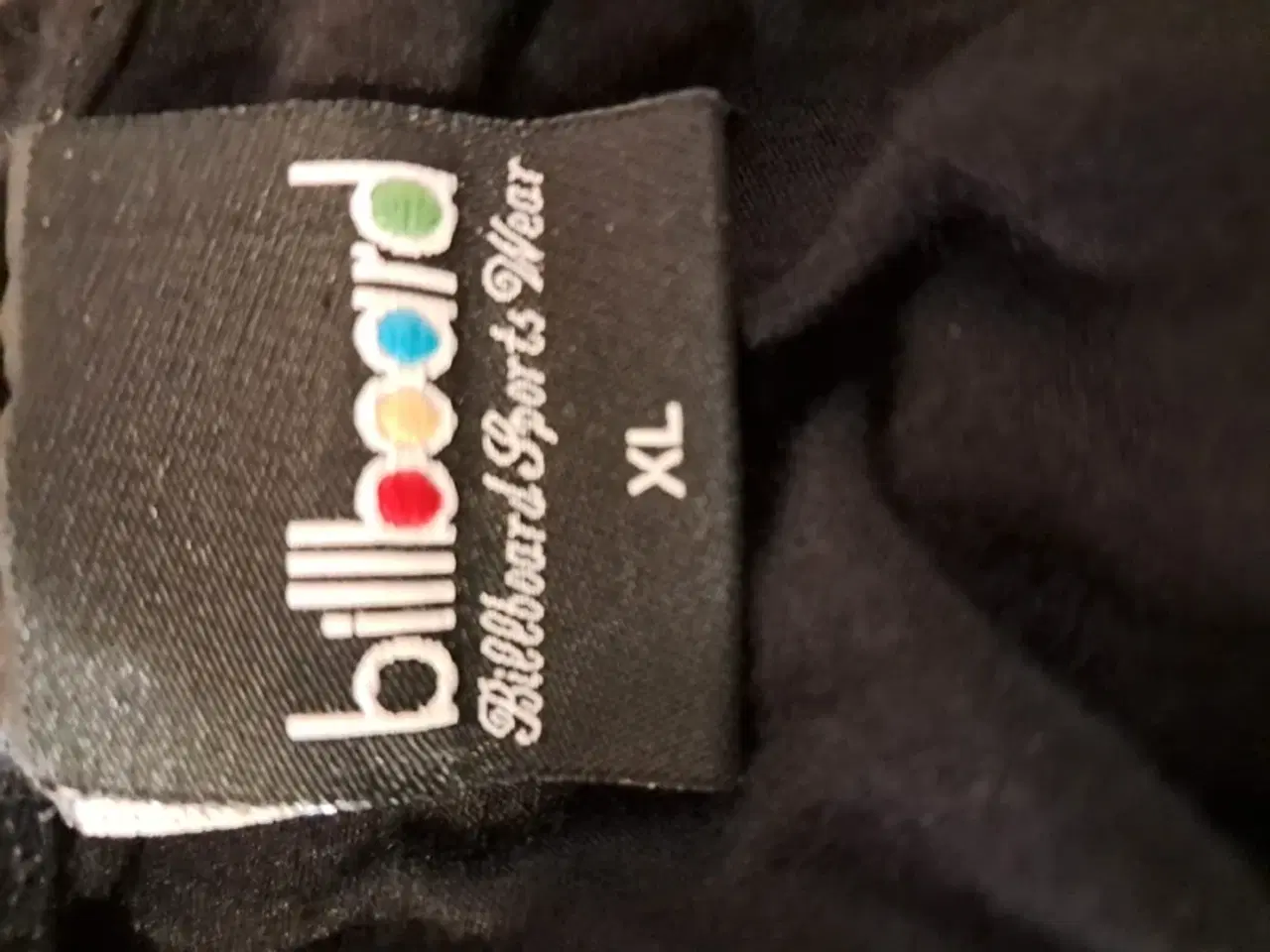 Billede 5 - Billboard Sports Wear str. XL top