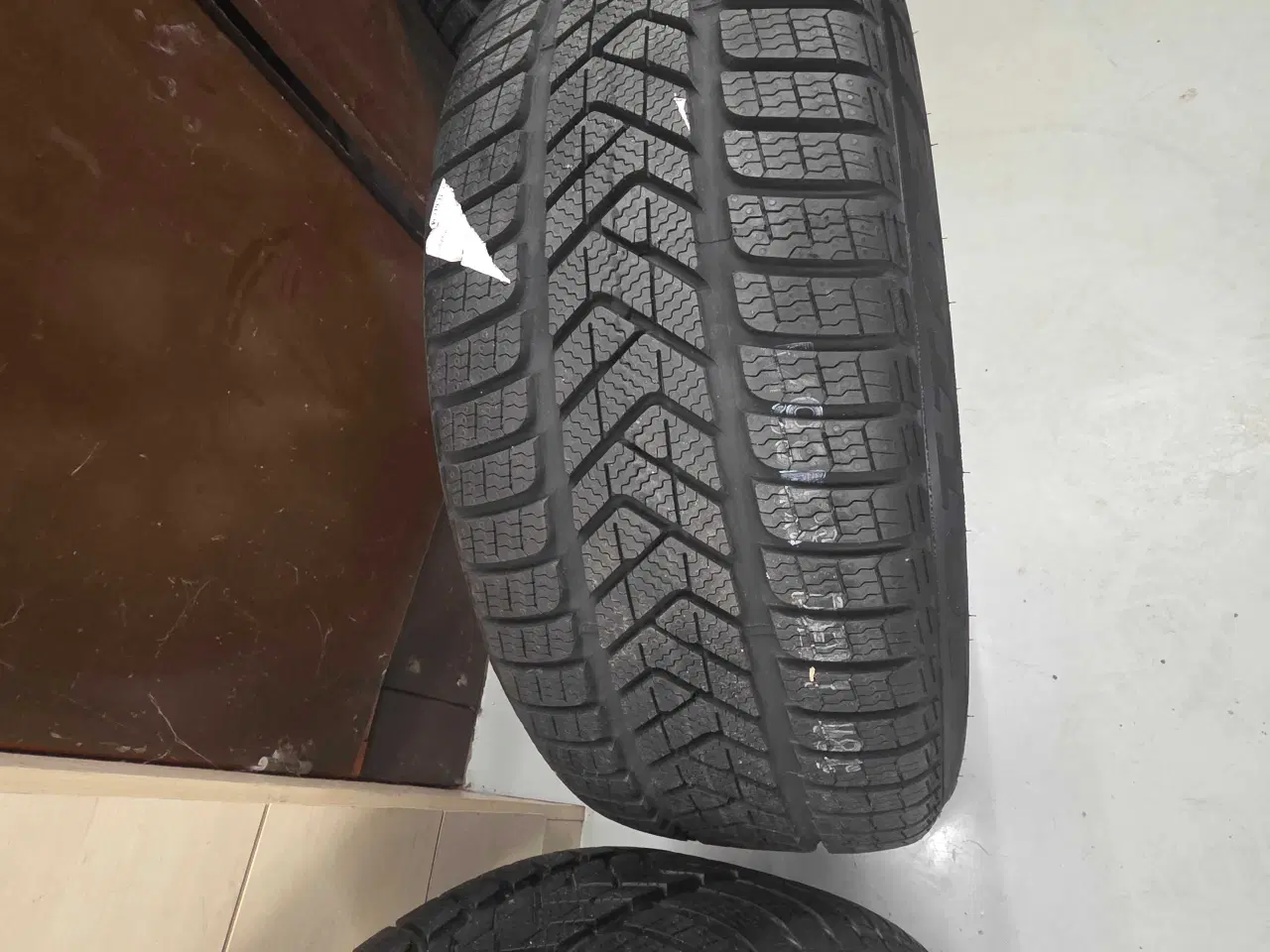 Billede 4 - Originale Tesla vinterhjul 