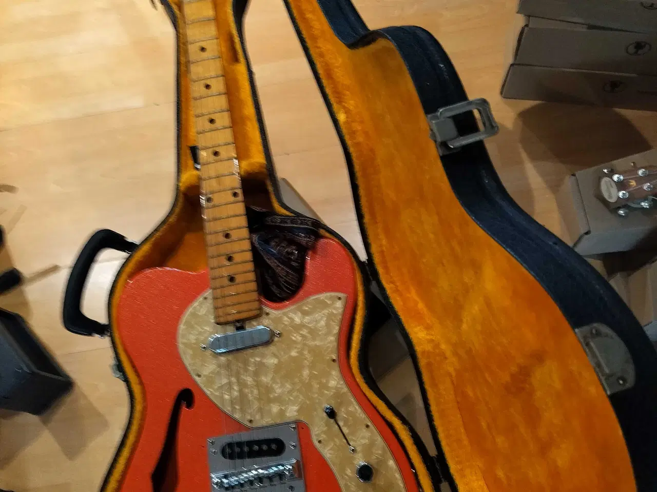 Billede 1 - El guitar "samleobjekt"