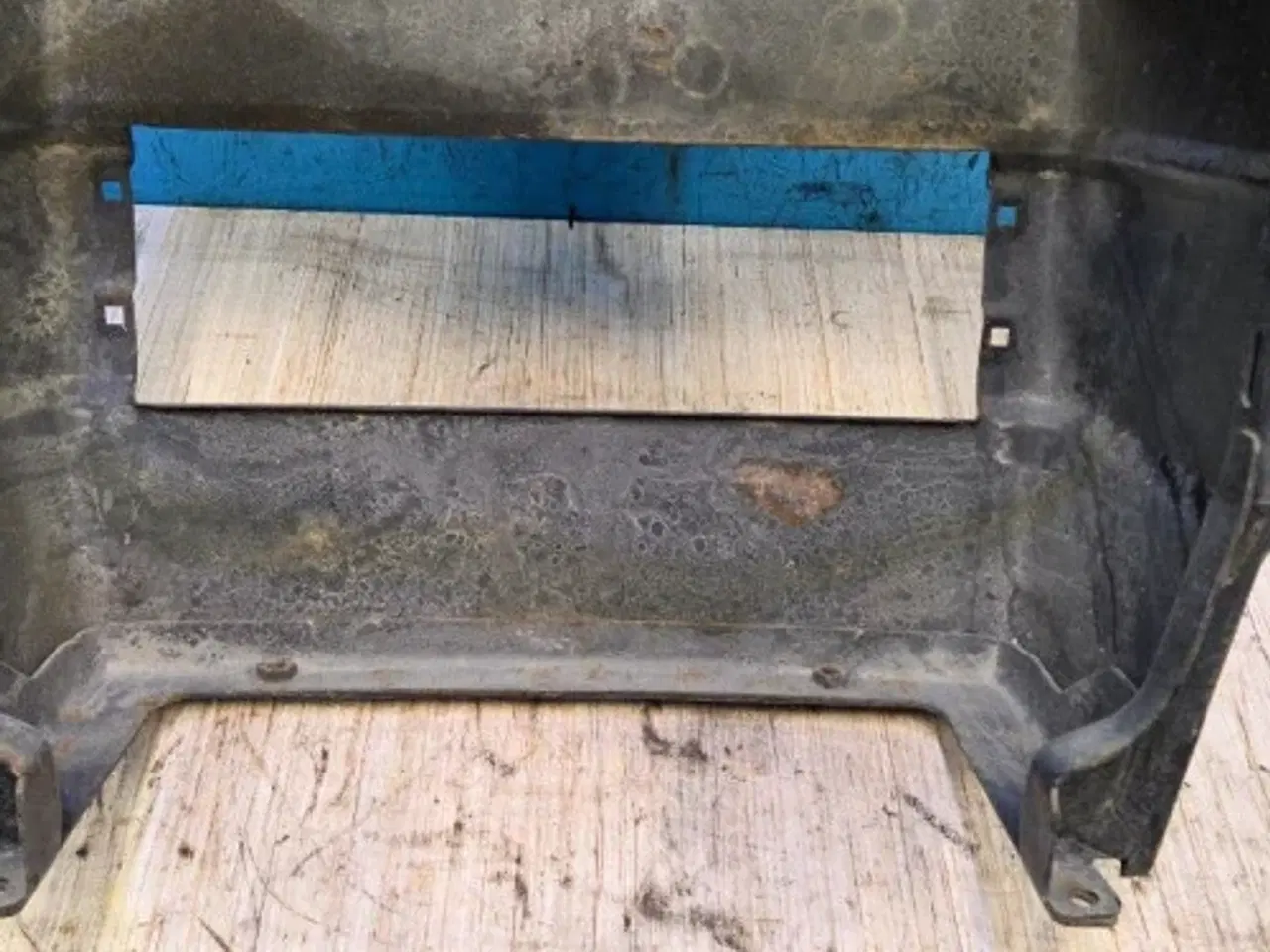 Billede 4 - New Holland 8340 Front Hjelm