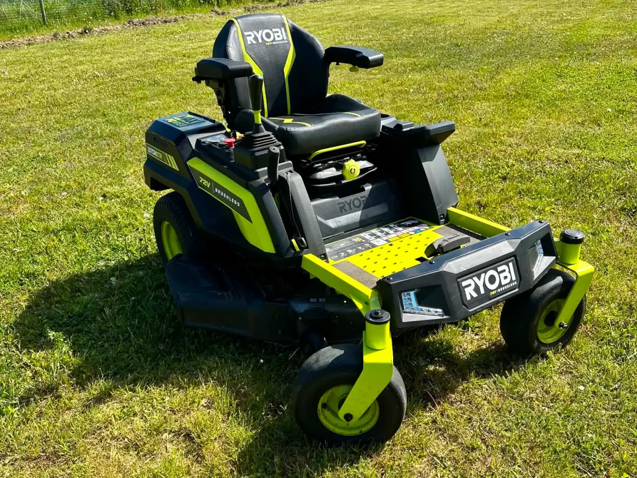Billede 1 - Ryobi Zero-turn Plæneklipper/havetraktor ZTR 80V