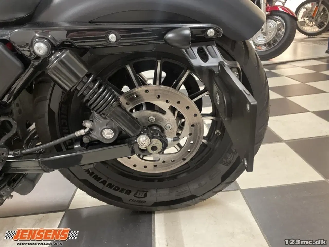 Billede 11 - Harley-Davidson XL883N Iron 883