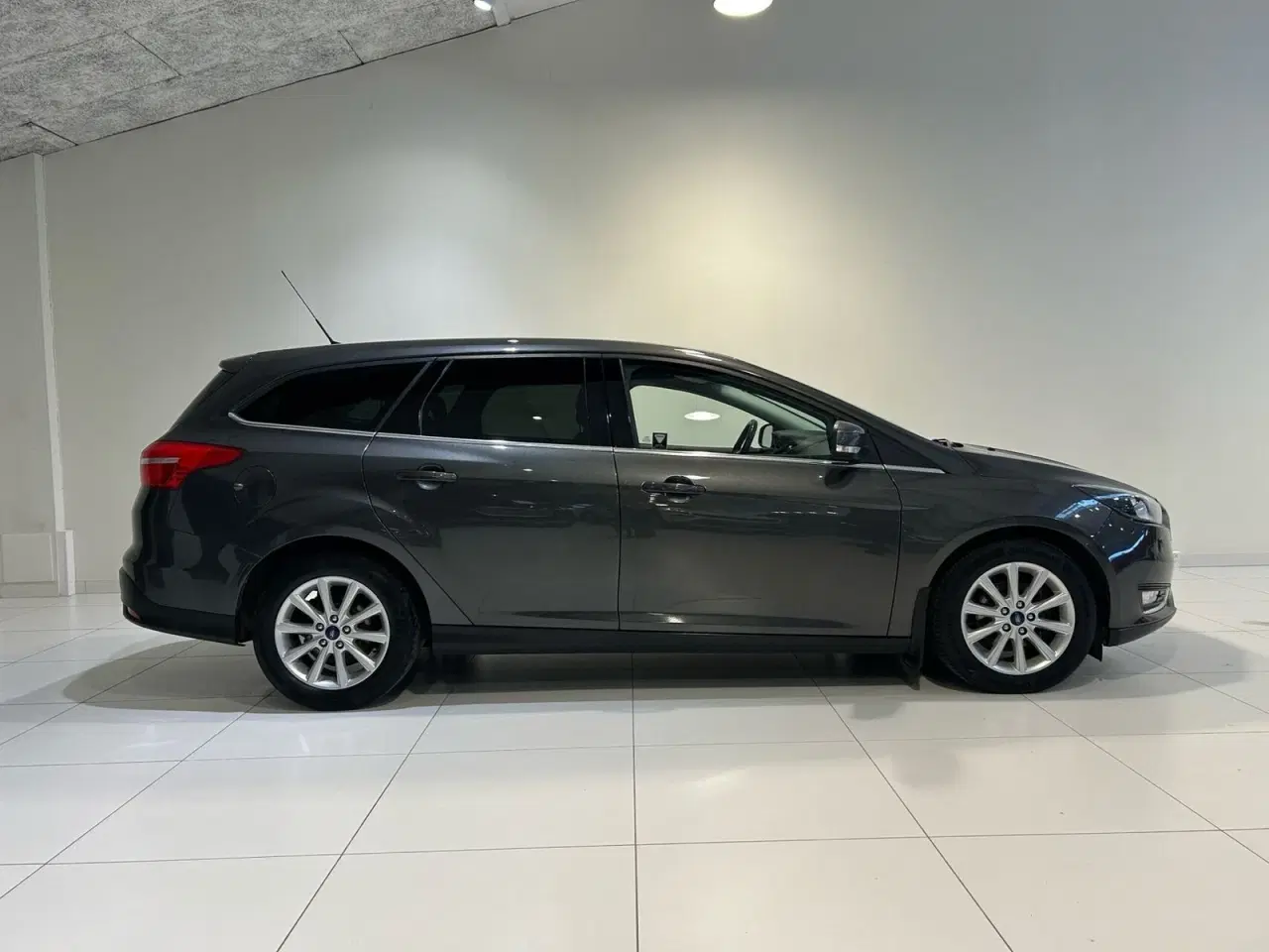 Billede 2 - Ford Focus 1,0 SCTi 125 Titanium Fun stc.