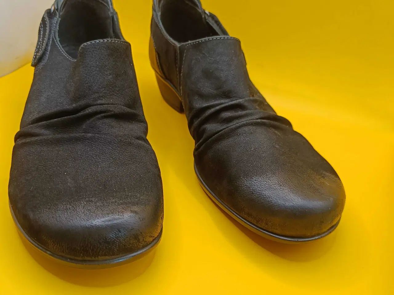 Billede 4 - B&Co sort læder sko 41str 