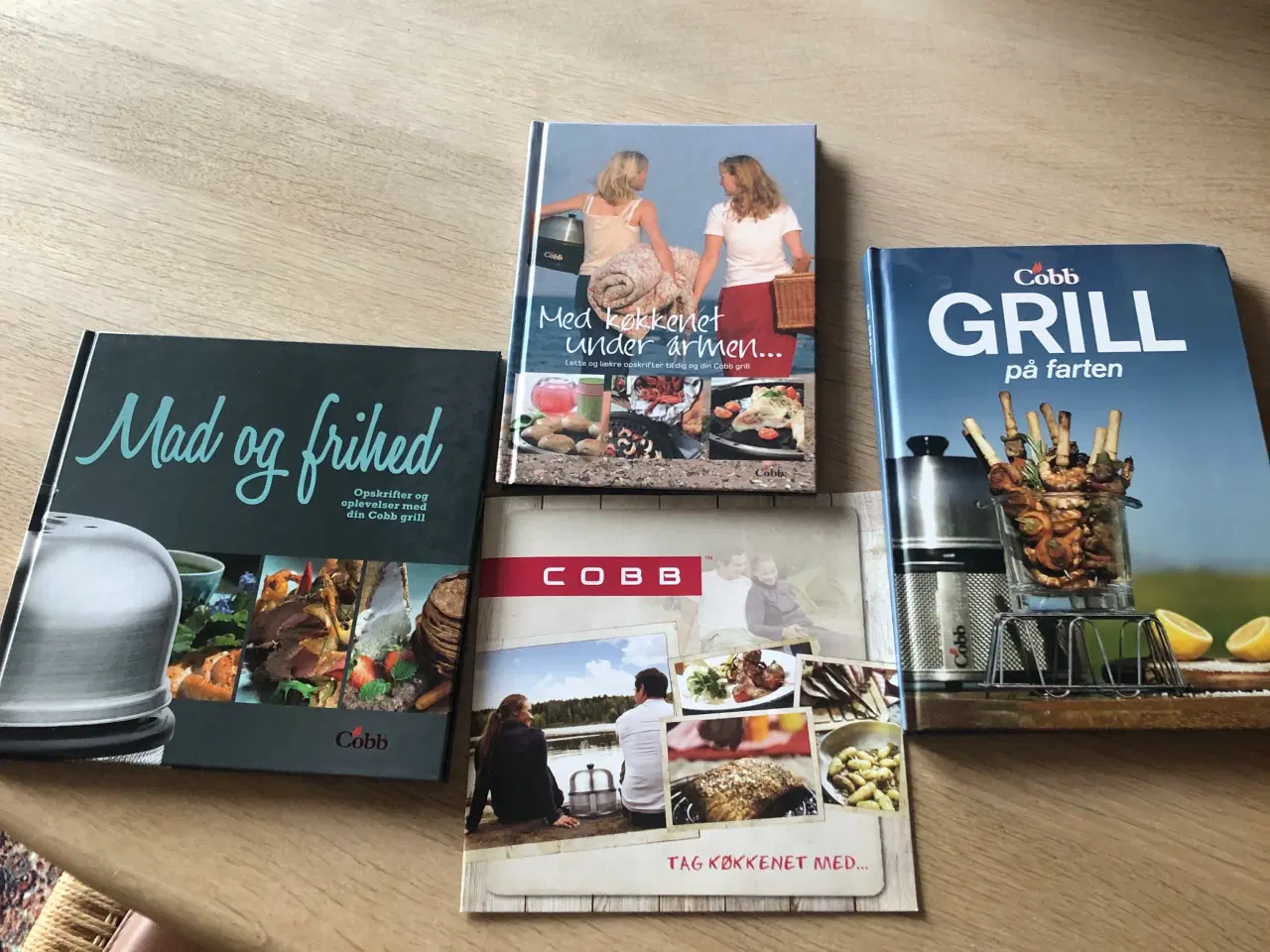 Billede 4 - Cobb kulgrill med tilbehør