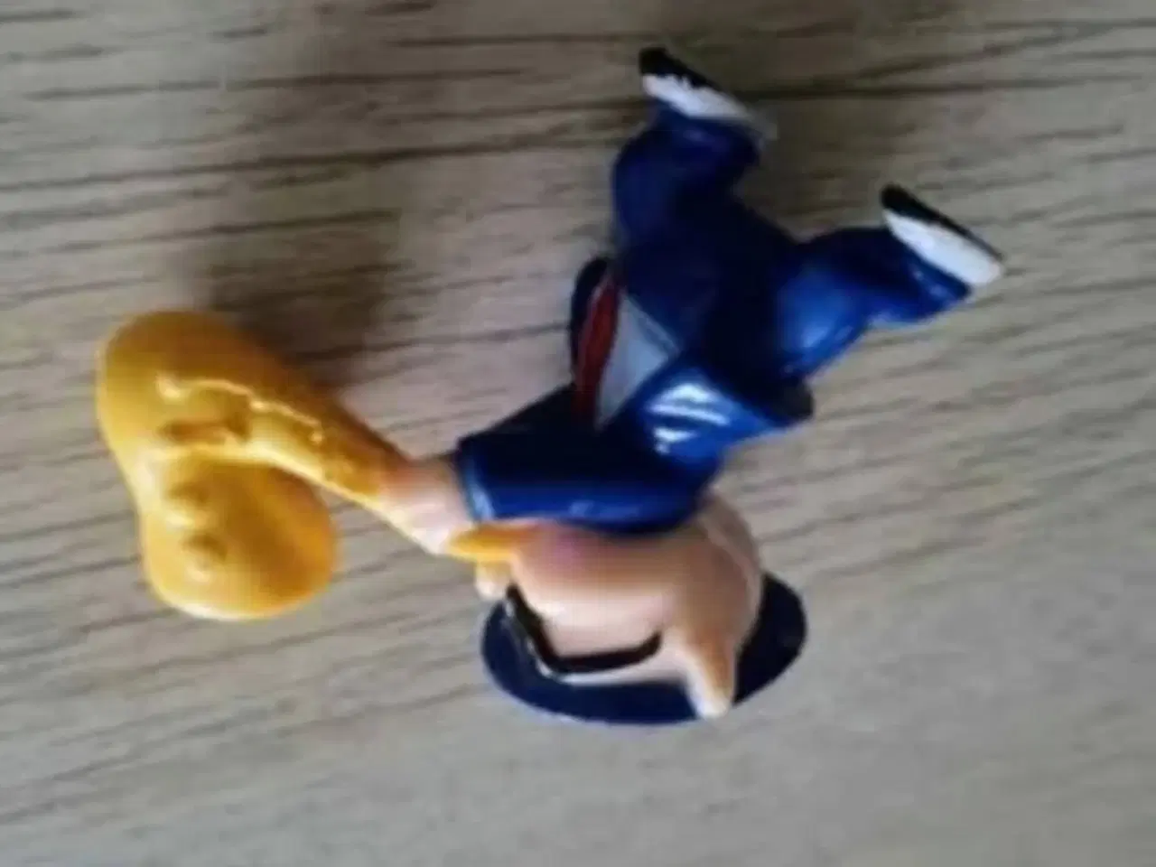 Billede 6 - Looney Tunes.  Porky Pig spiller saxofon.  Konica 