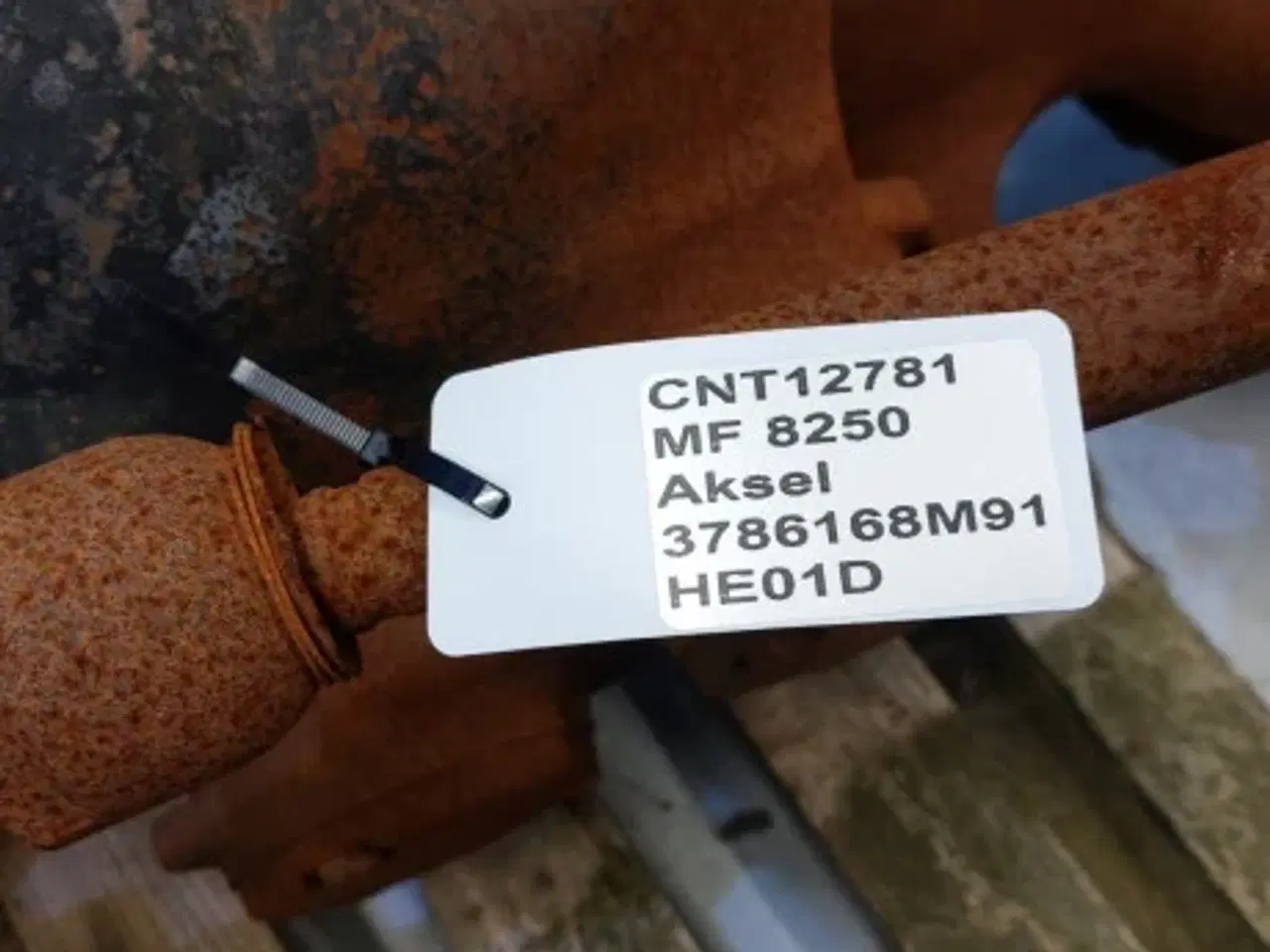 Billede 22 - Massey Ferguson 8250 Foraksel 3786168M91