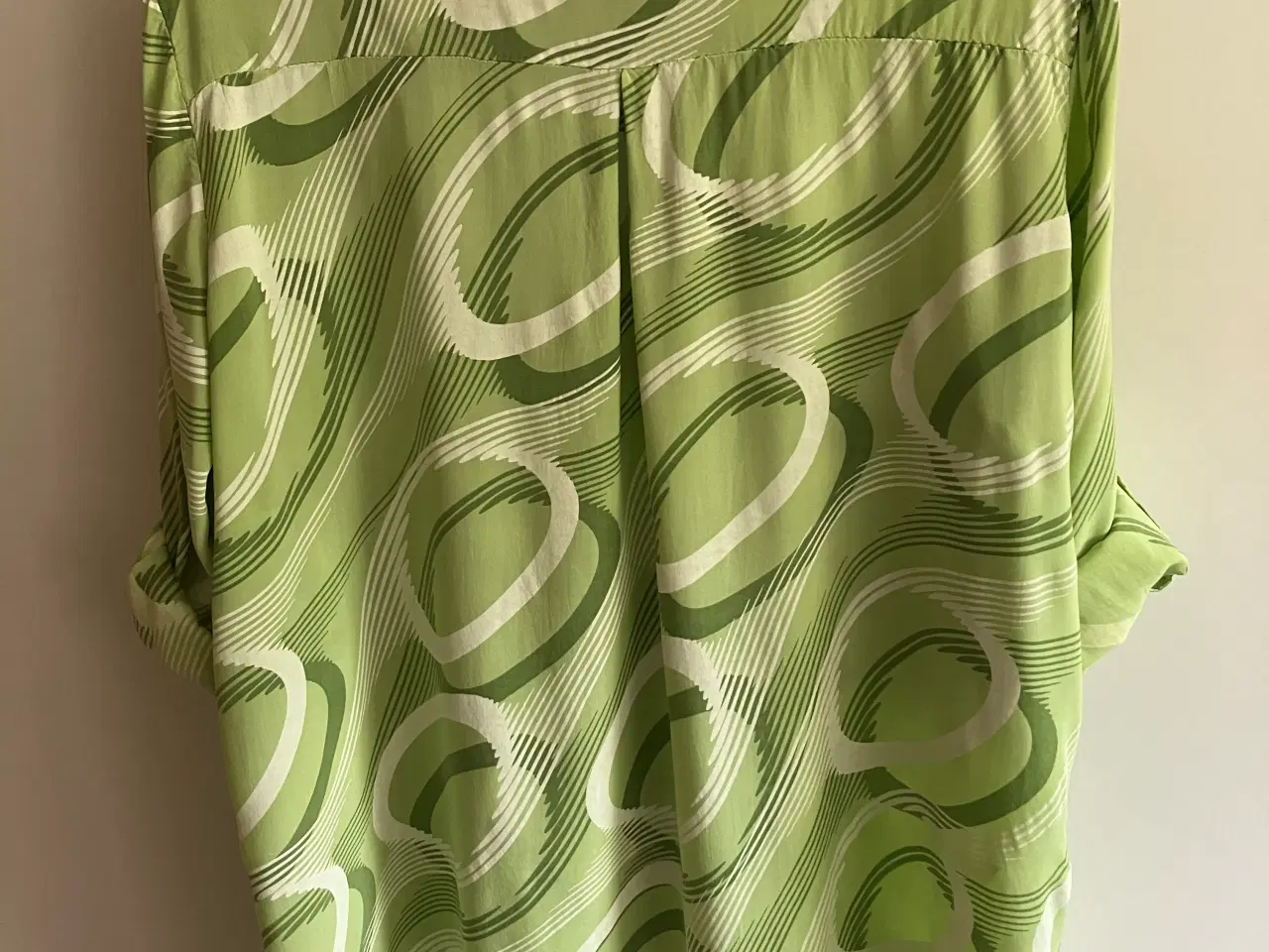 Billede 2 - Skjorte mrk. Tippi