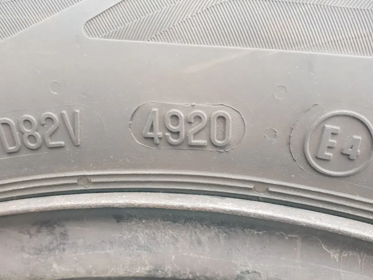 Billede 3 - VW UP! el.lign.. sommerdæk 5mm mønster fejlfrie.