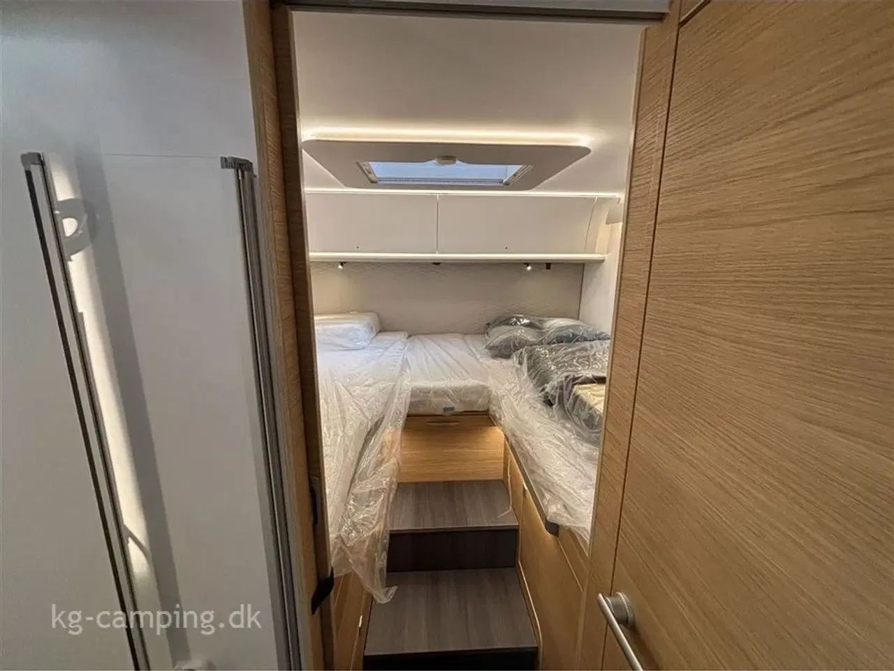 Billede 12 - 2024 - Adria Sonic Plus 700 DL   Adria Sonic 700 DL – Bestilt hjem med topudstyr!