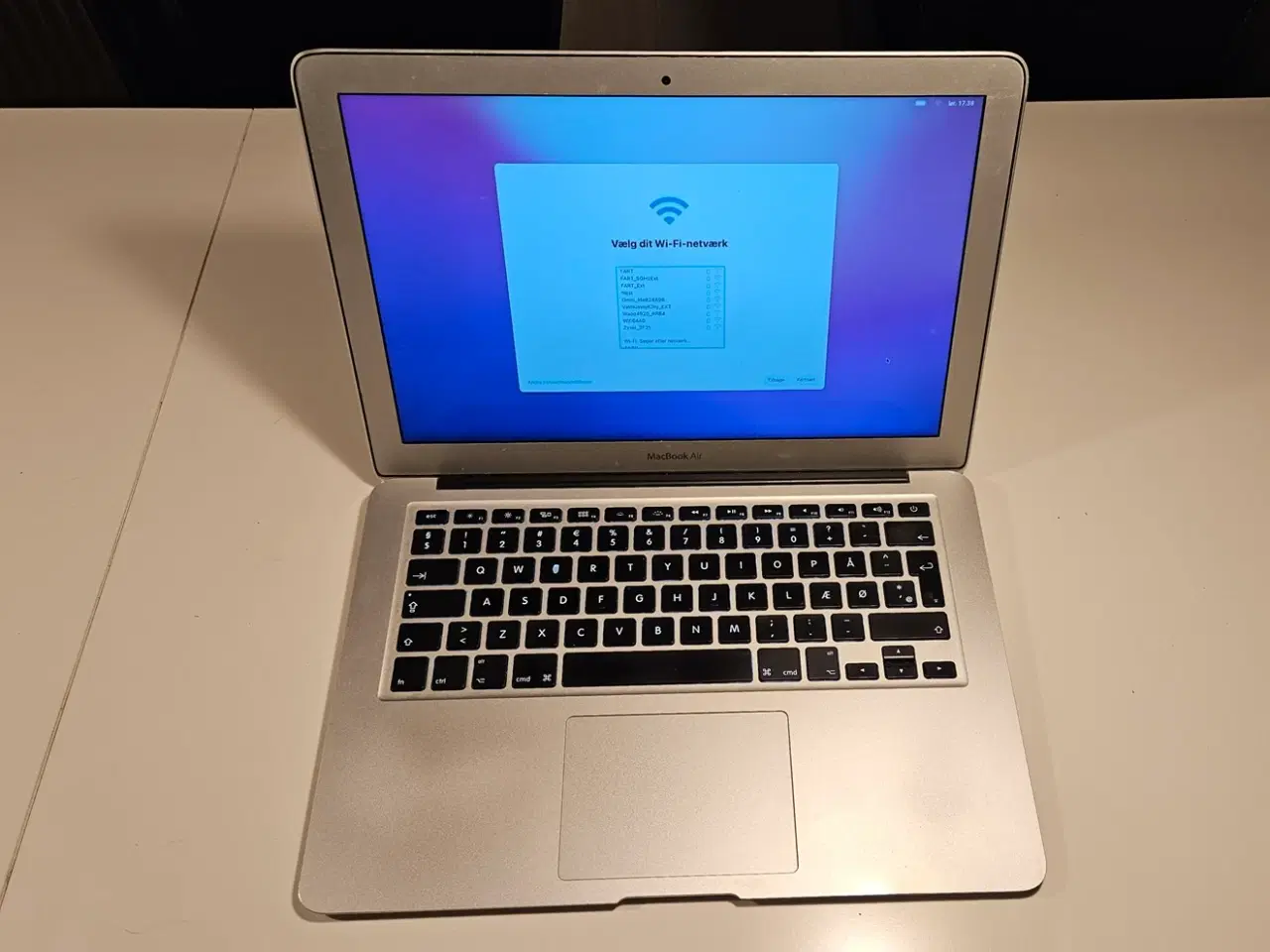 Billede 1 - Macbook Air 13" 2015