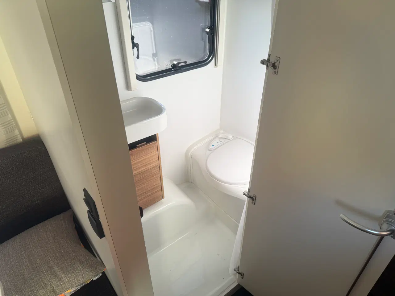 Billede 10 - Adria action 391