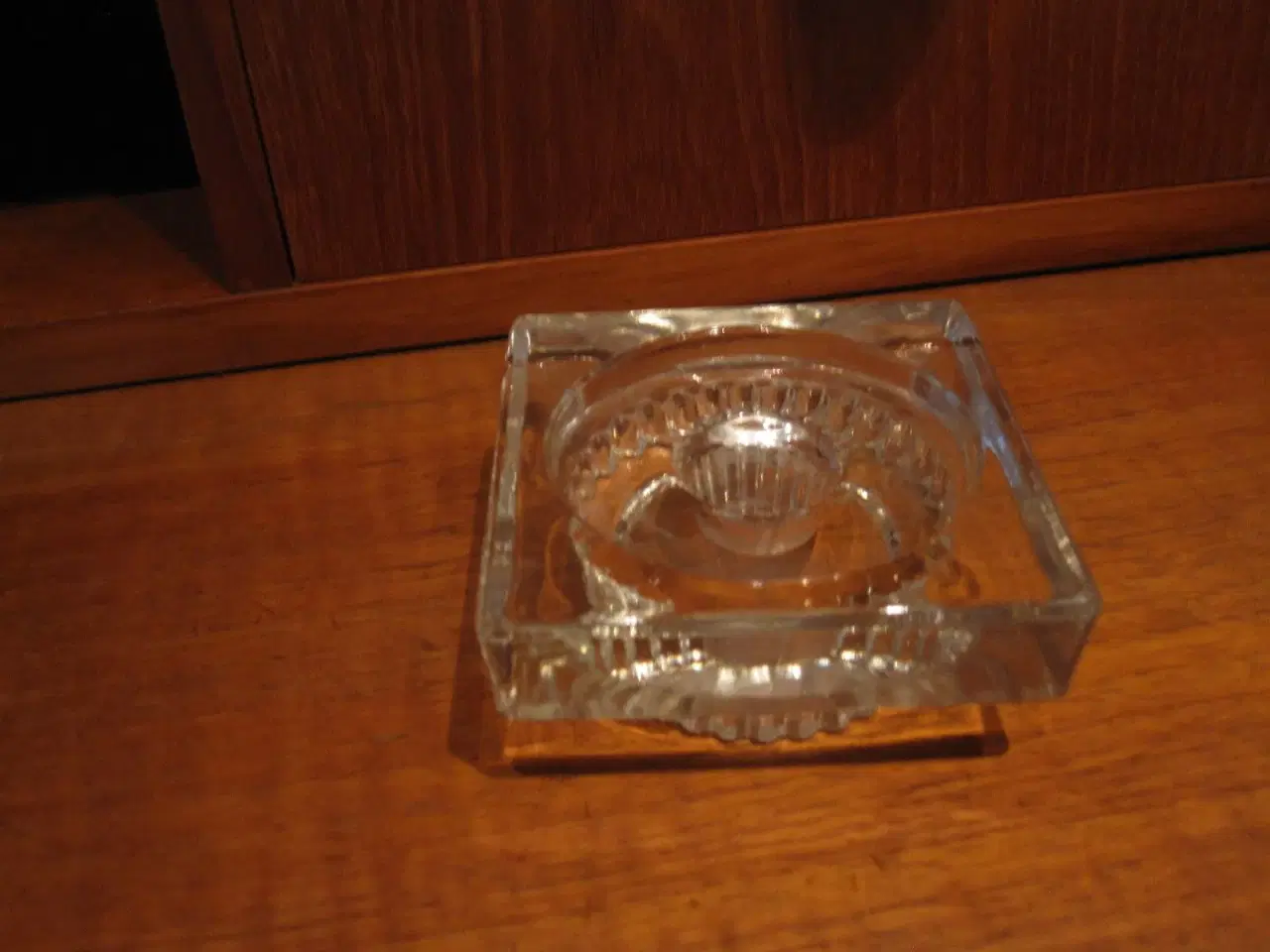 Billede 3 - Ældre glas lysestage