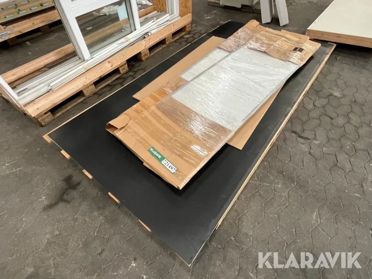 Billede 7 - Lot - Fiberplader, plader til gulvvarme og skydelåger ekskl. Skinner