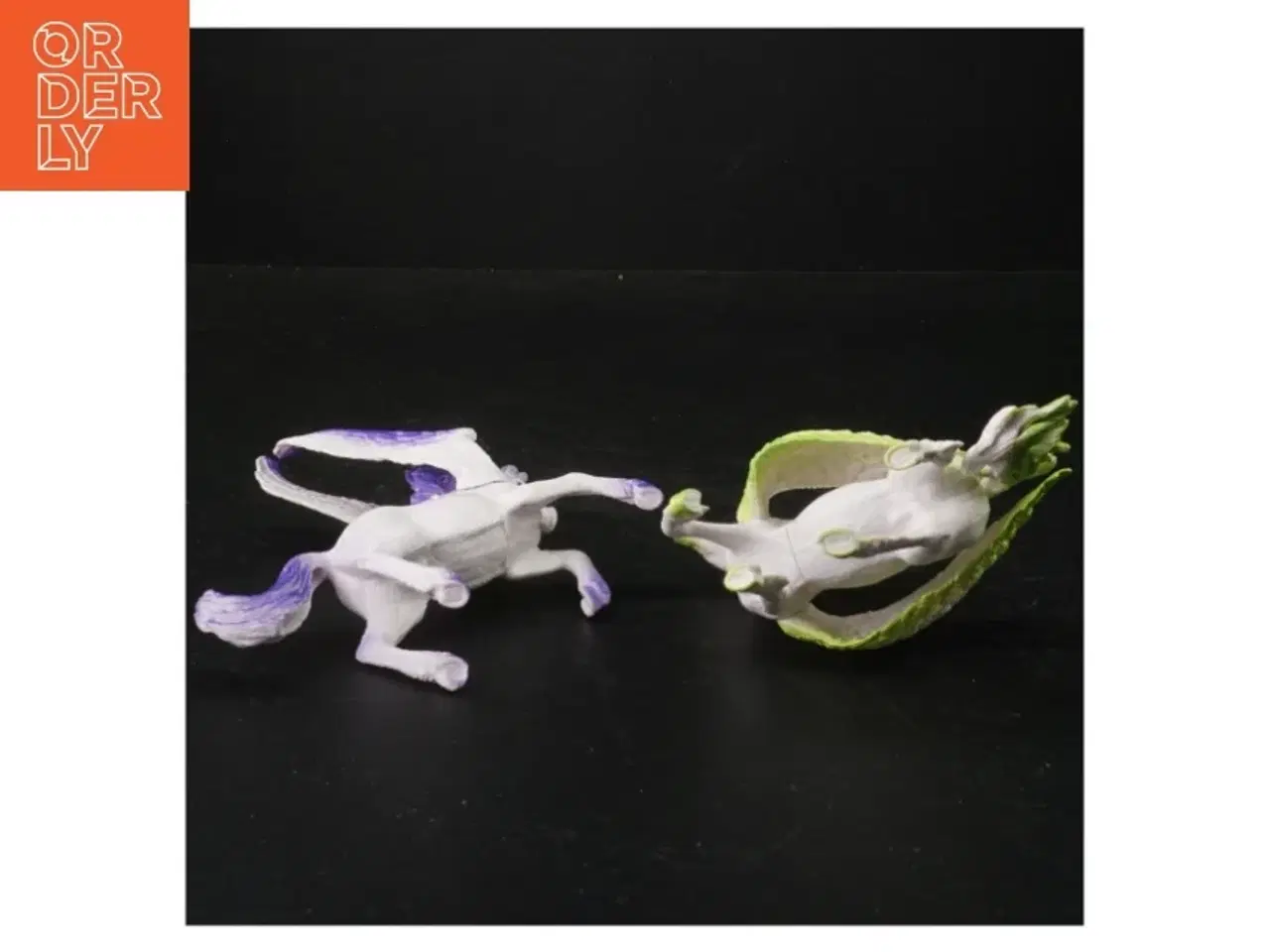 Billede 3 - Farverige enhjørning figurer (str. 14 x 9 cm)