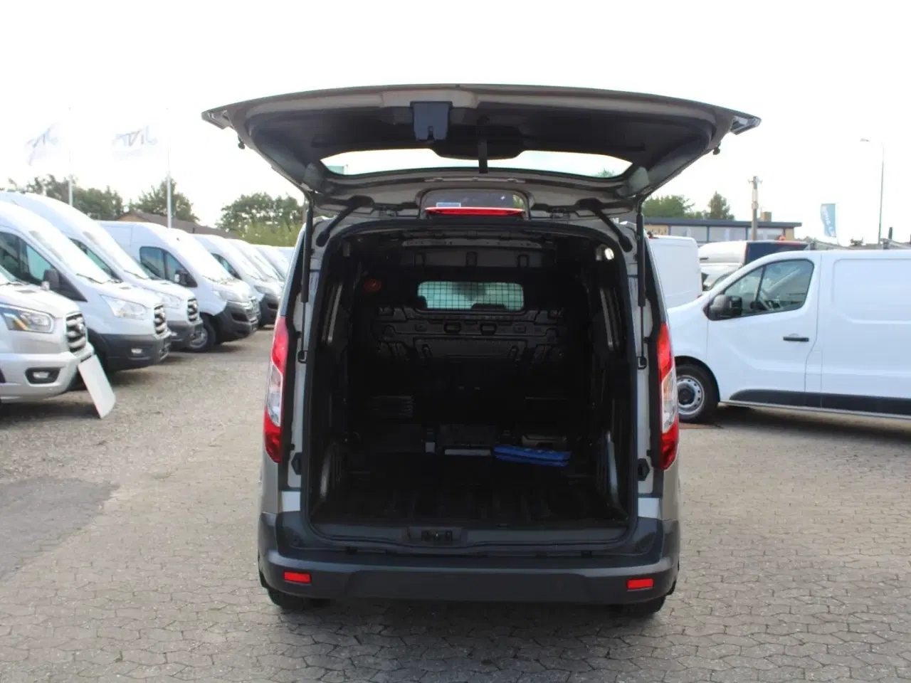 Billede 9 - Ford Transit Connect 1,0 SCTi 100 Trend kort