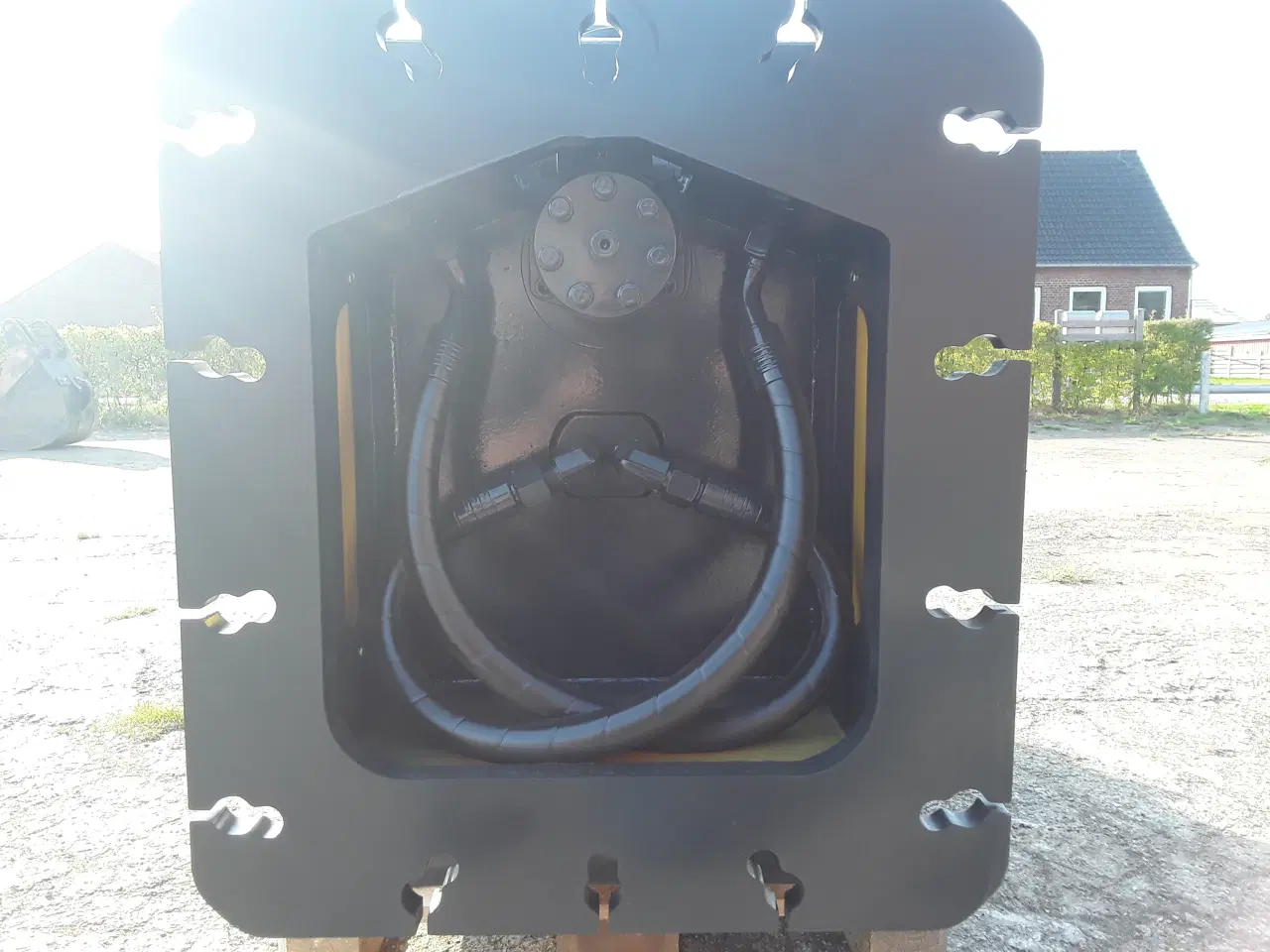 Billede 3 - 1.800 kg betonnæb / smasher med rotator