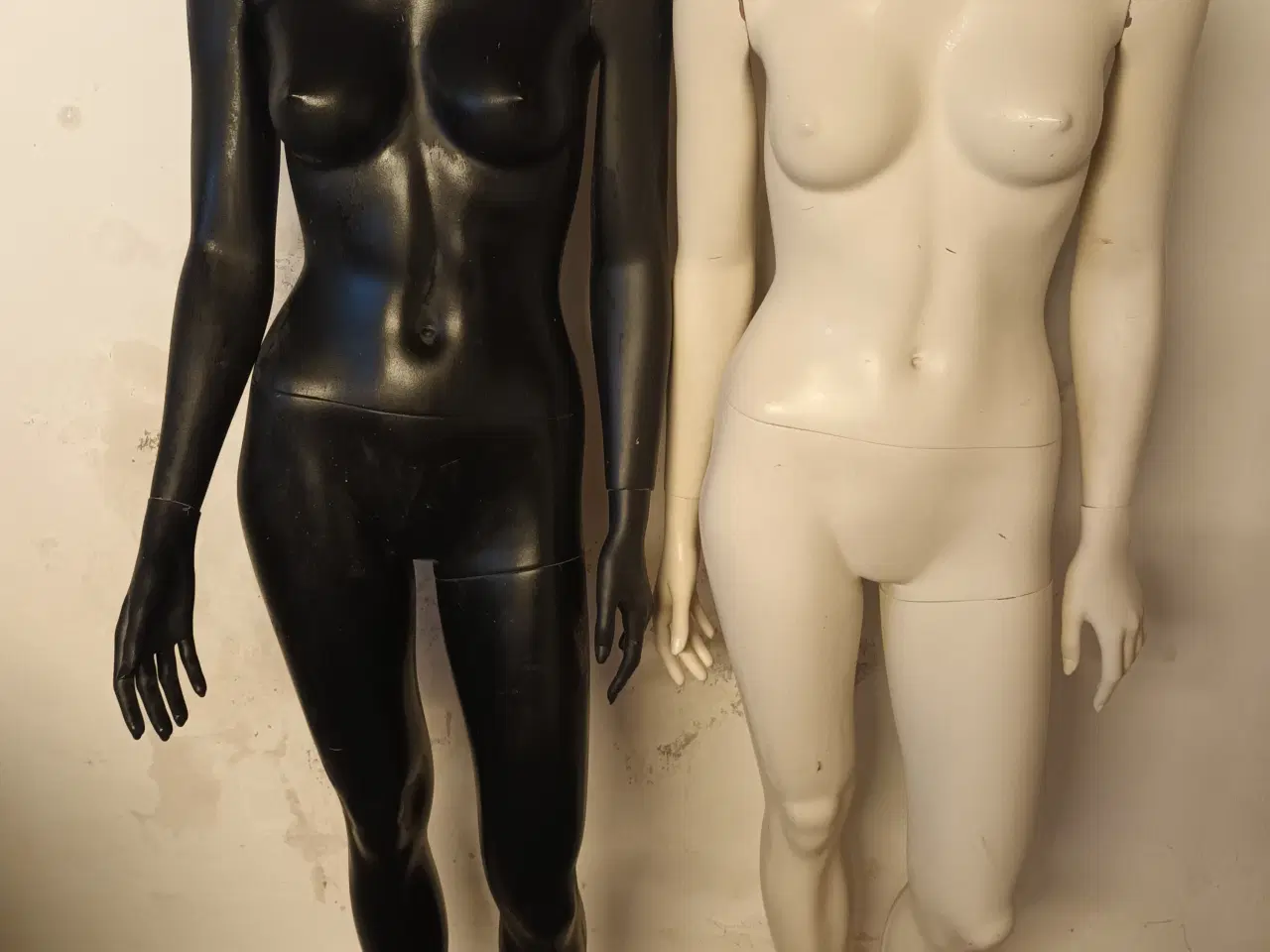Billede 1 - Showroom Mannequins med fod 