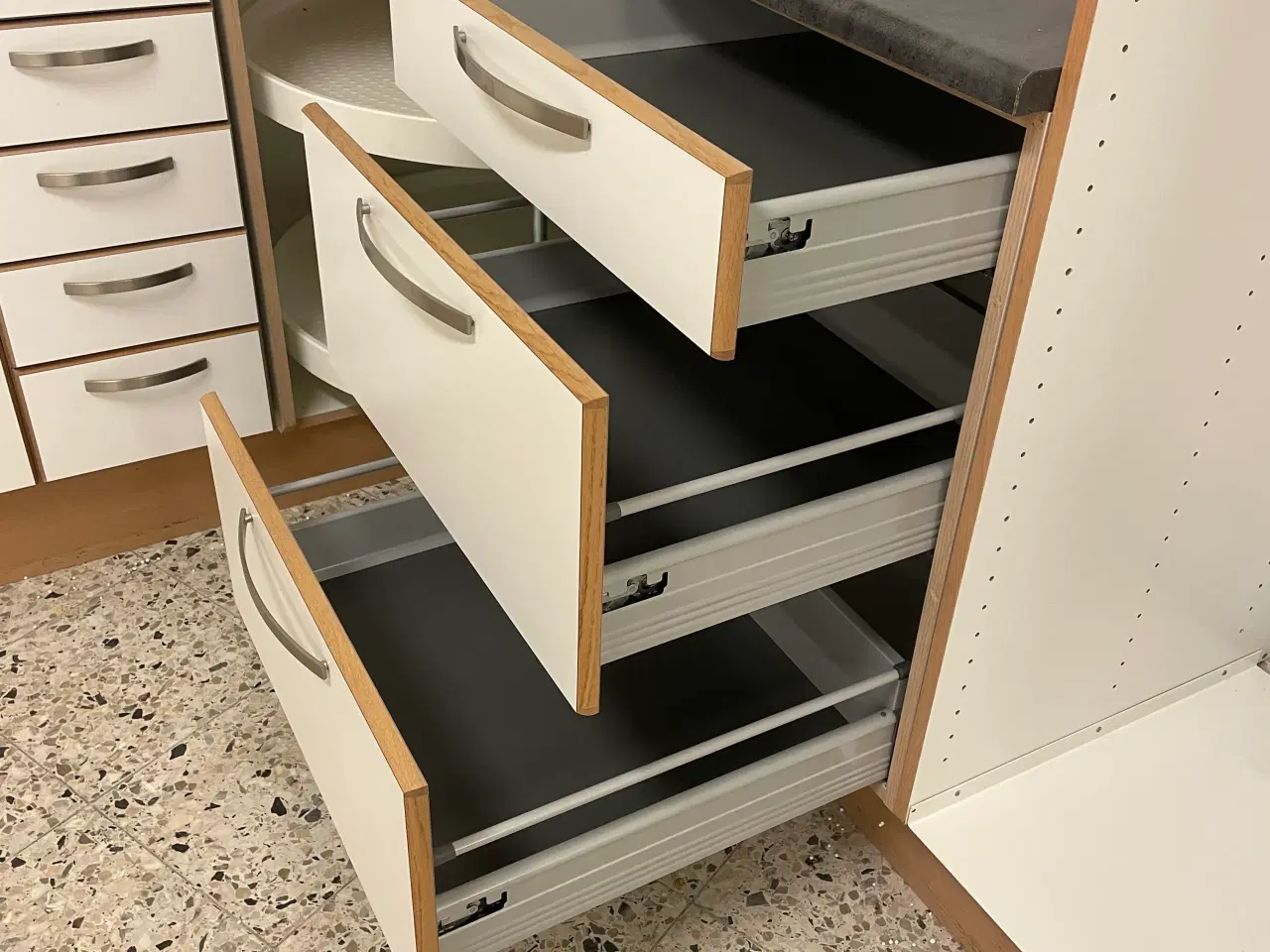 Billede 8 - INVITA køkken fra 2008