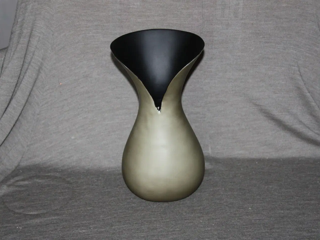 Billede 1 - Mathias Paris vase højde 26 cm