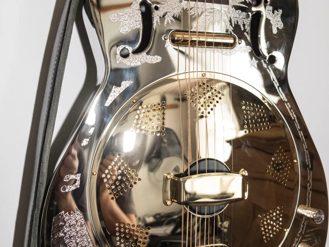 Billede 3 - Resonator guitar.  Harley Benton ResoElectric.