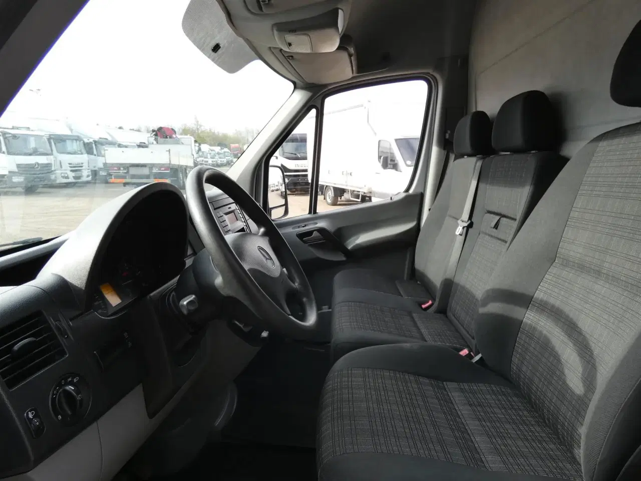 Billede 9 - Mercedes-Benz Sprinter 211 L2H1 2,1 CDI R2 114HK Van 6g