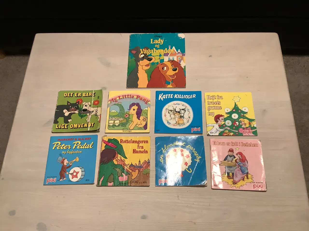 Billede 2 - Disney bog og samling små pixibøger og Inga Borg 