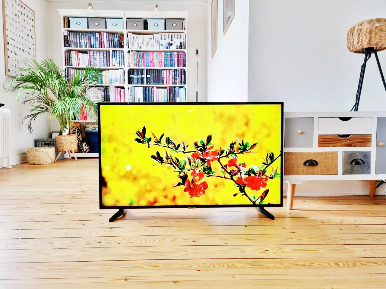 Billede 3 - Samsung 43" 4K Smart TV 2023