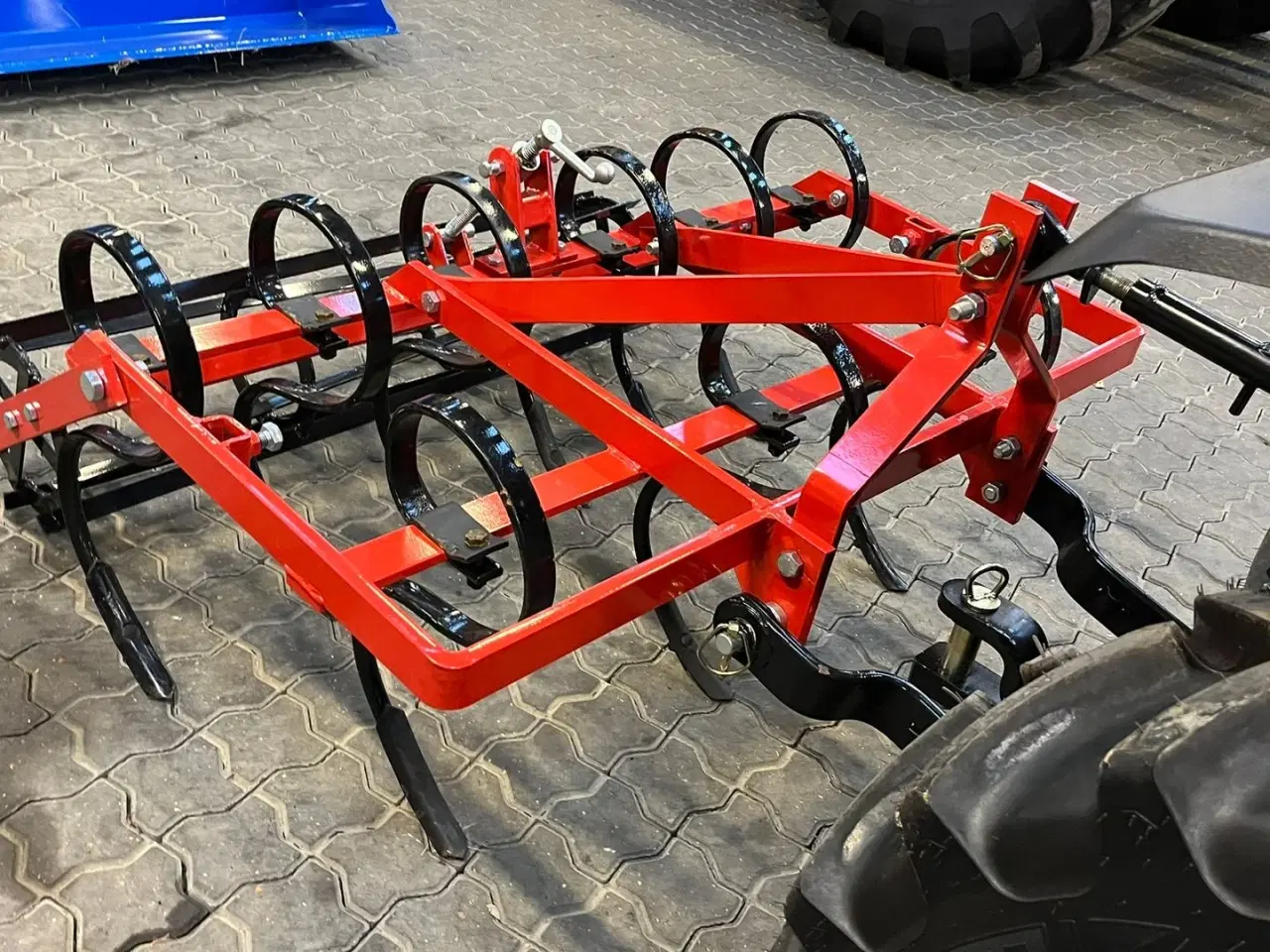 Billede 8 - DK-TEC Såbedsharve Fabriksny 120cm med efterruller som er justerbare i højden.