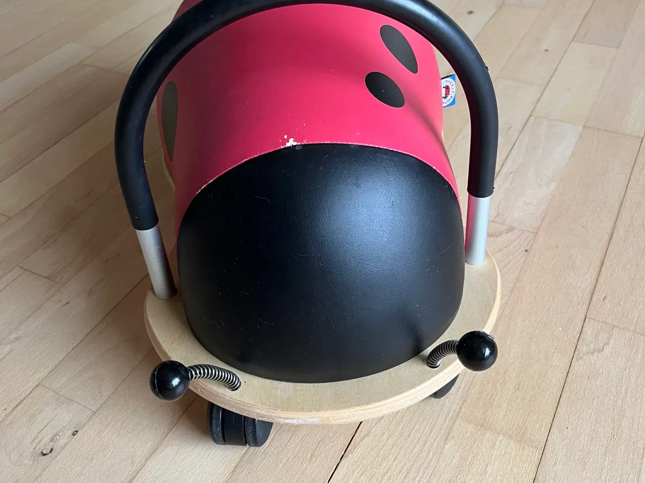 Billede 3 - Stor Wheely Bug mariehøne