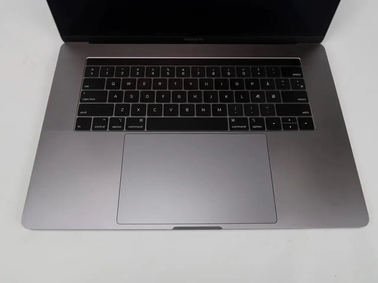 Billede 2 - Apple Macbook Pro 15,4"