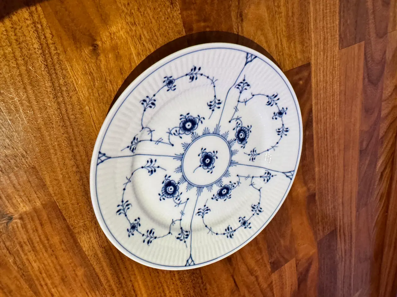 Billede 2 - Royal Copenhagen Musselmalet Riflet