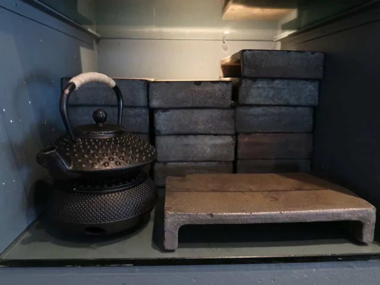 Billede 13 - 13 hylder med indhold