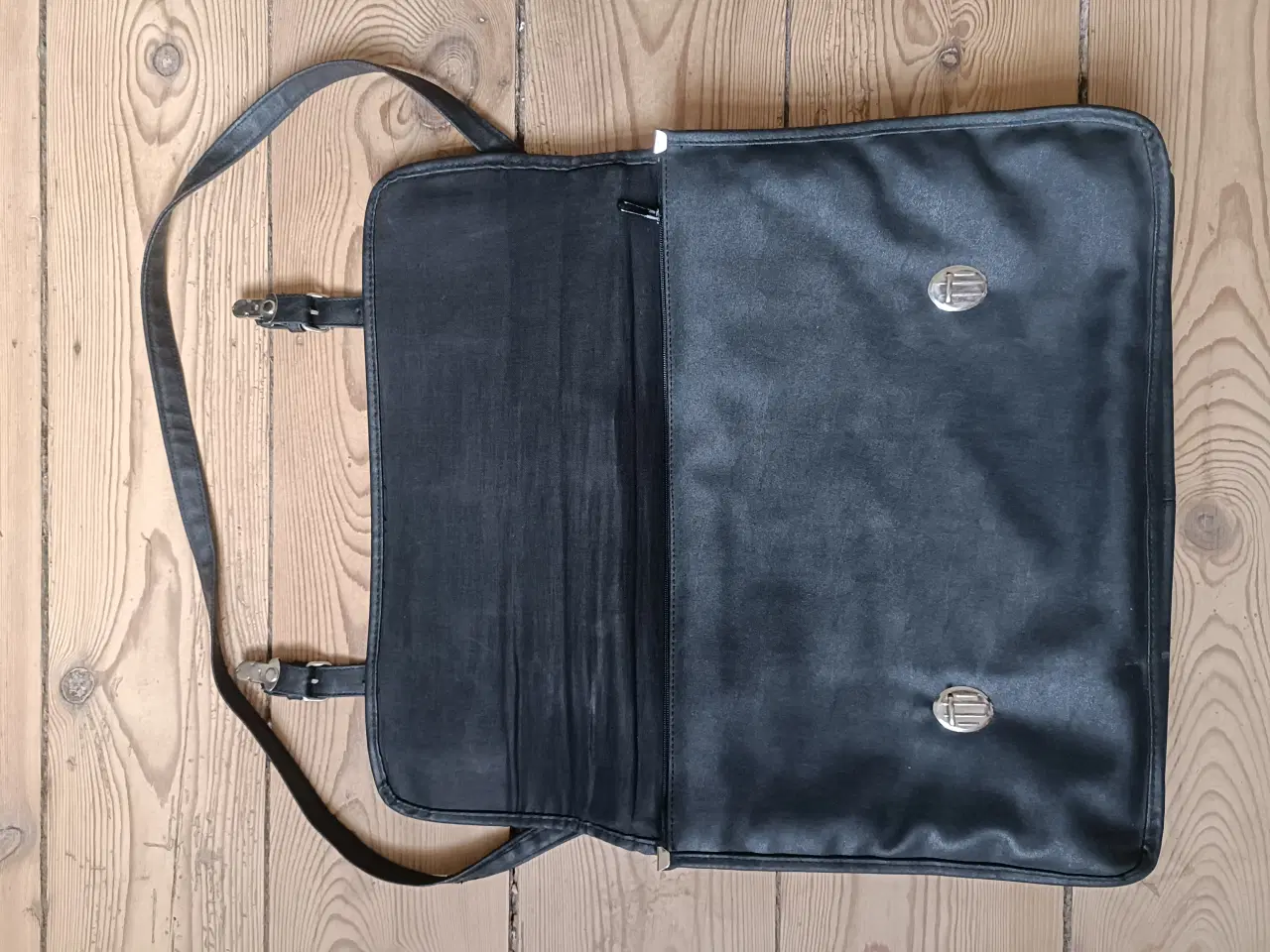 Billede 9 - Calvin Klein Messenger Bag + Leather Bag